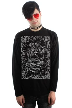 VampireFreaks Love Never Dies Tee [Multiple Styles Available]